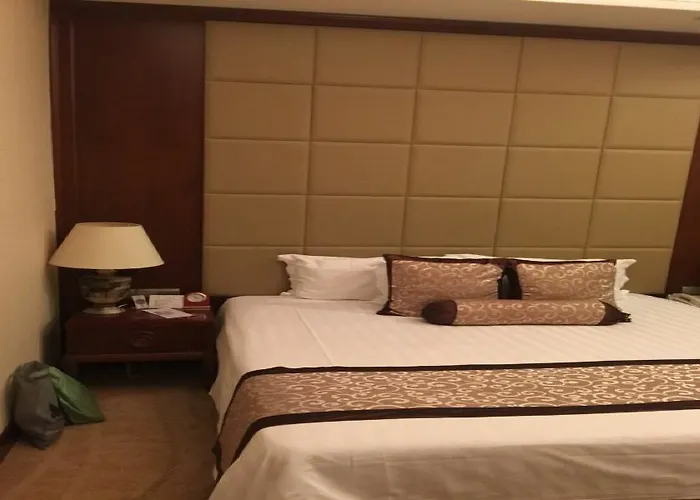 Golden Rich Hotel