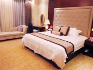 Golden Rich Hotel